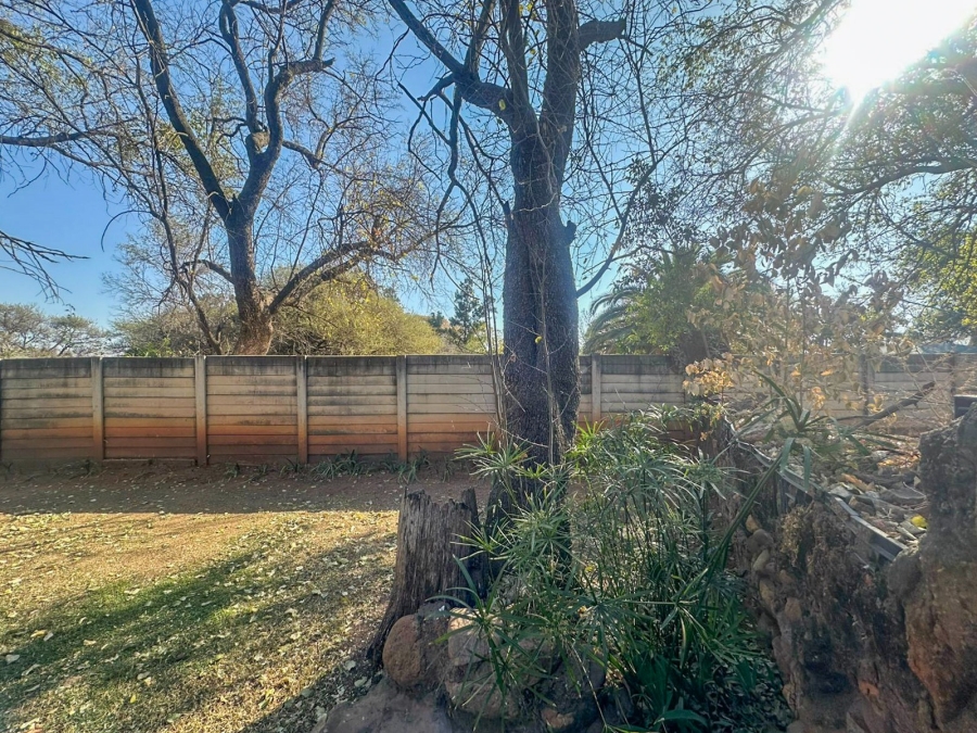 4 Bedroom Property for Sale in De Kroon A H North West